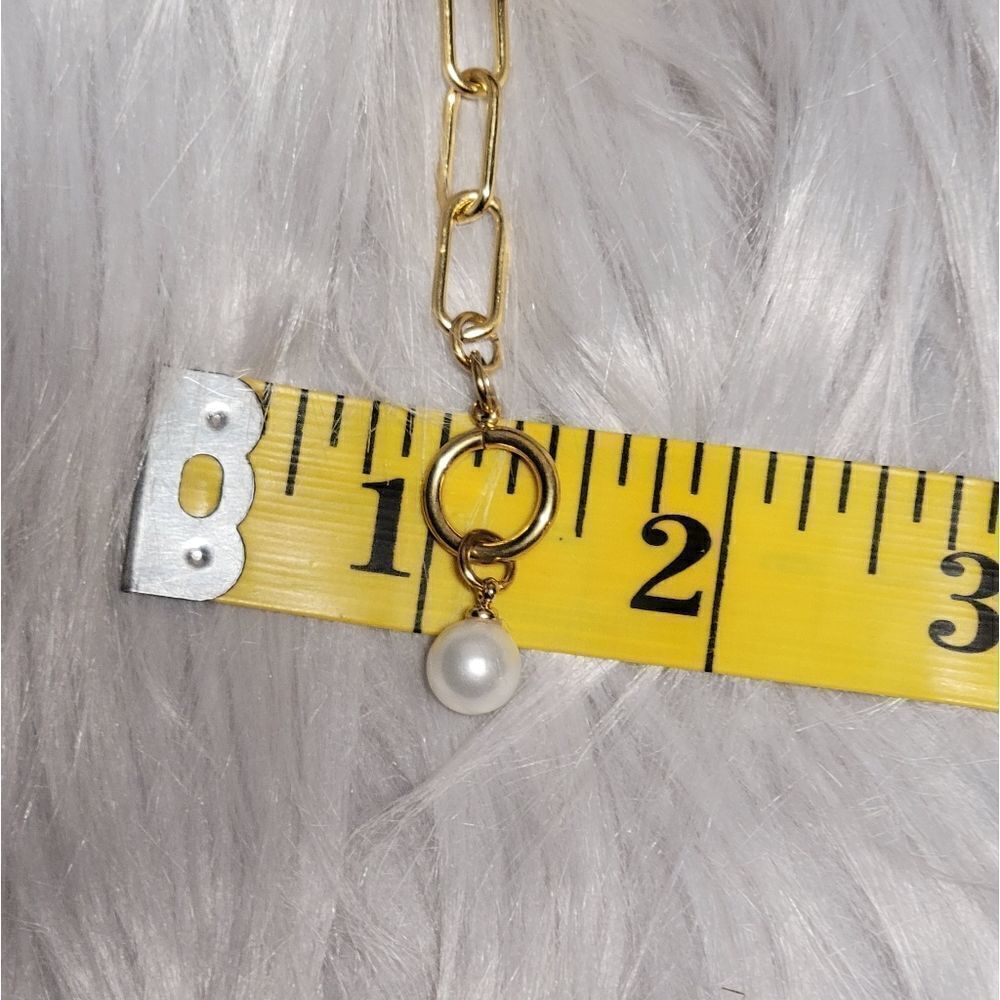 Chain Toggle Necklace - Picture 3 of 12